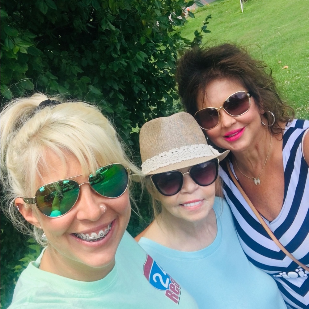 Meet your Posher, Colleen